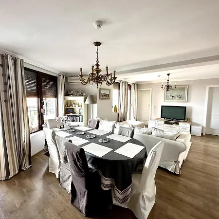 Luxury 3-br & Sky Terrace * Свети Влас