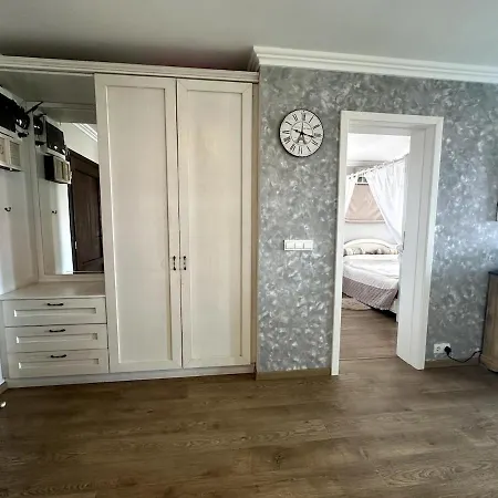 Luxury 3-br & Sky Terrace Свети-Влас