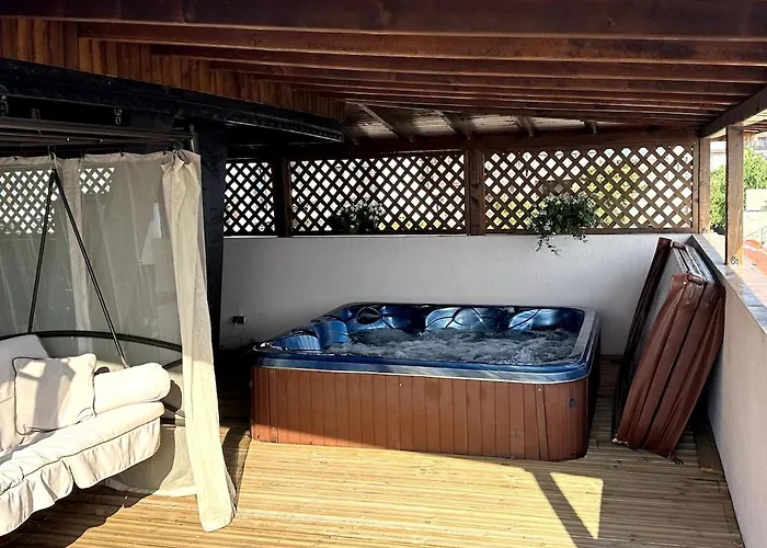 Apartamento Luxury 3-br & Sky Terrace Sveti Vlas