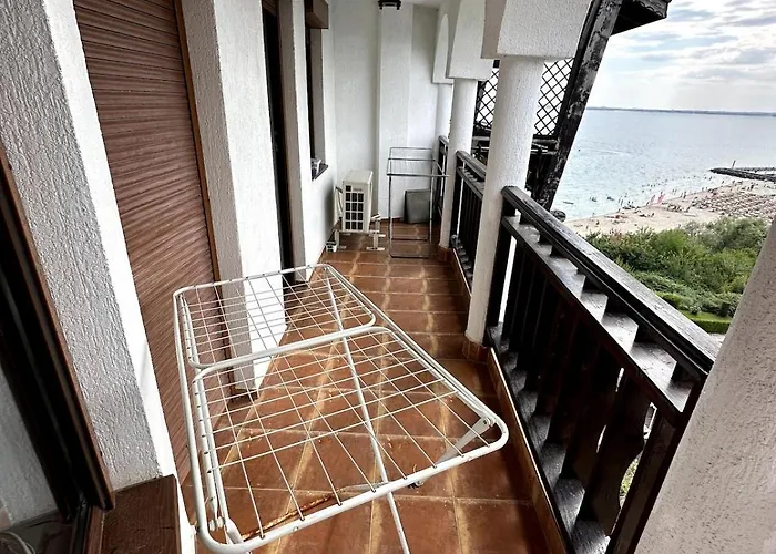 Luxury 3-br & Sky Terrace Apartamento Sveti Vlas